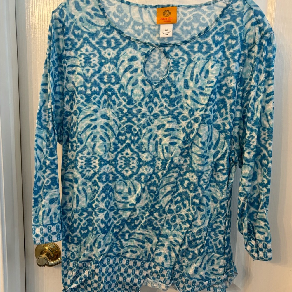 Ruby Rd. Blue and White Long Sleeve Top